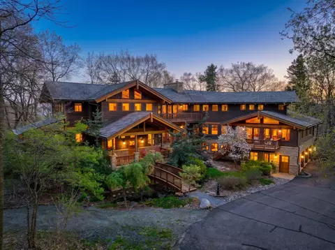 18070 Olinda Trl N, Marine On Saint Croix, MN 55047