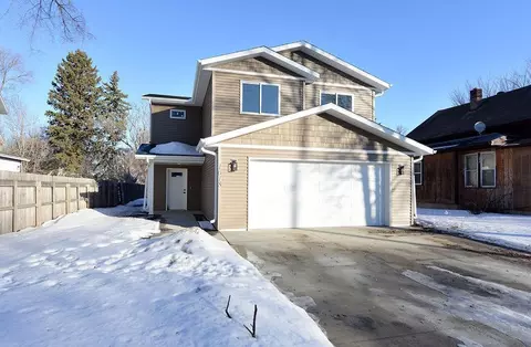Exterior - 323 3rd St, Mapleton, ND 58059 photo 4 of 4