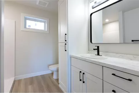 Bath - 323 3rd St, Mapleton, ND 58059 photo 2 of 3