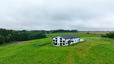 11719 Ridgeview Rd, Hokah, MN 55941