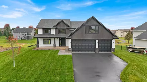 29214 Wildwood Rd, Chisago City, MN 55013