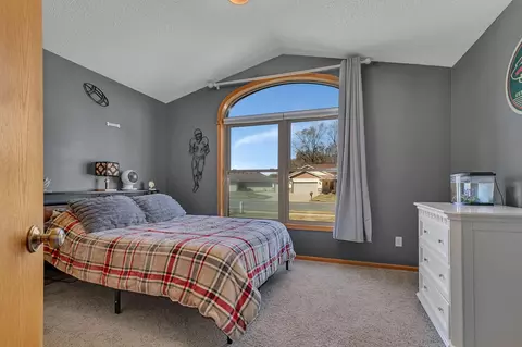 Bedroom - 24364 19th Ave, Saint Augusta, MN 56301 photo 2 of 4
