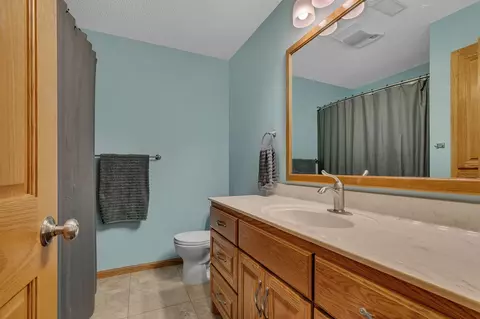 Bath - 24364 19th Ave, Saint Augusta, MN 56301 photo 3 of 3