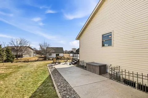 Exterior - 24364 19th Ave, Saint Augusta, MN 56301 photo 3 of 6