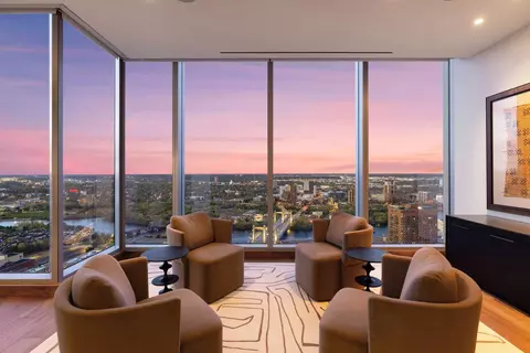 255 Hennepin Ave #3303, Minneapolis, MN 55408
