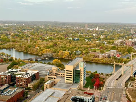 255 Hennepin Ave #3303, Minneapolis, MN 55408