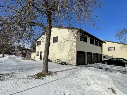 6536 83rd Ct N, Brooklyn Park, MN 55445