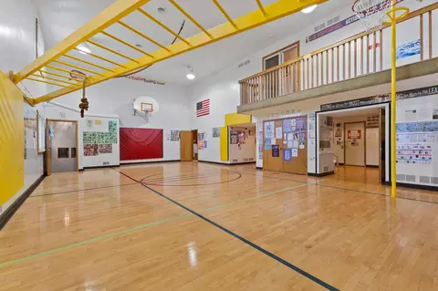 7708 82nd Ave N, Brooklyn Park, MN 55445