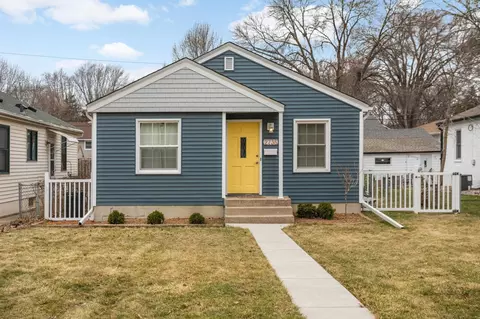 2735 Mcnair Dr N, Robbinsdale, MN 55422