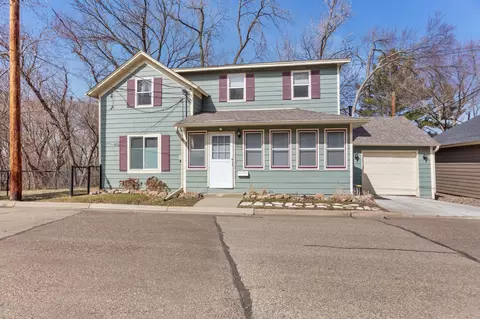 1016 Linden St W, Stillwater, MN 55082