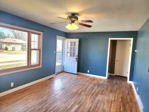 Living - 704 Irene Ave, Willmar, MN 56201 photo 2 of 3