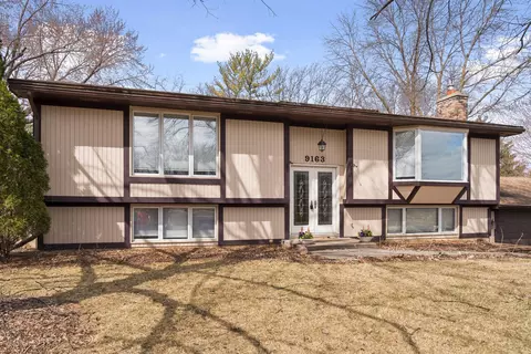 9163 Yucca Ln N, Maple Grove, MN 55369