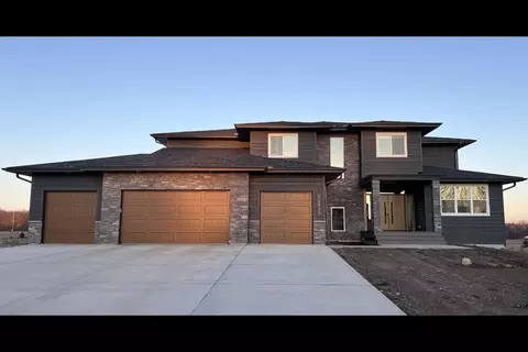 16135 Mankato St NE, Andover, MN 55304