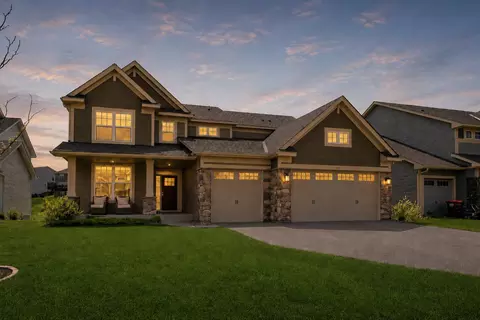 6332 Apple Ct, Inver Grove Heights, MN 55077