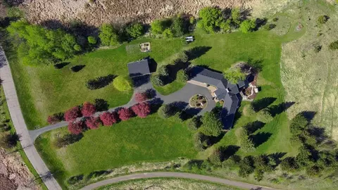 1200 Game Farm Cir, Minnetrista, MN 55364