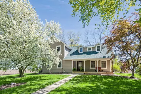 18825 County Road 50, Hamburg, MN 55339