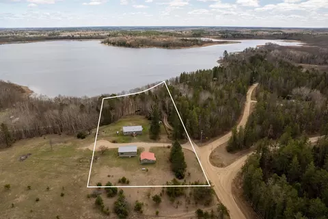 3912 4th St NW, Backus, MN 56435