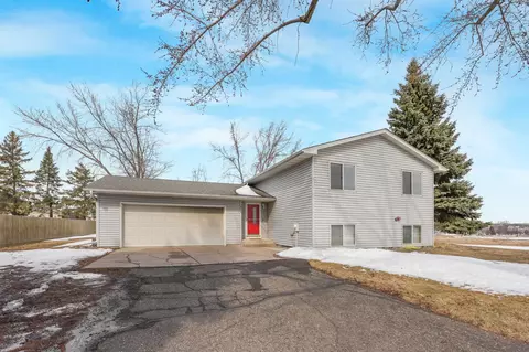 416 Cottonwood Ave NE, Saint Michael, MN 55376