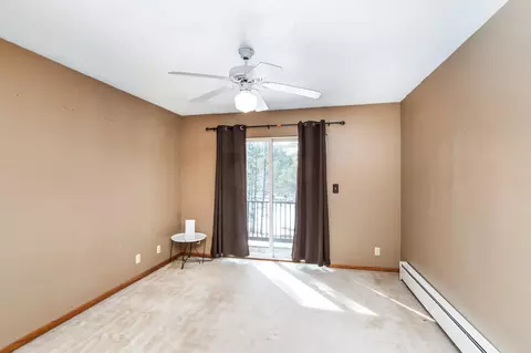 Bedroom - 4512 Boulder Dam Rd, Duluth, MN 55803 photo 4 of 4