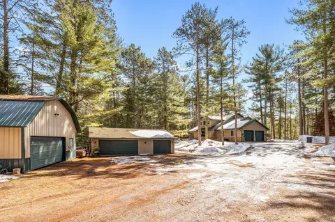 Exterior - 4512 Boulder Dam Rd, Duluth, MN 55803 photo 10 of 12