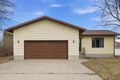 Exterior - 205 6th Ave E, Halstad, MN 56548 photo 4 of 4