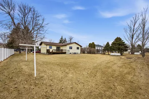 Exterior - 205 6th Ave E, Halstad, MN 56548 photo 3 of 4