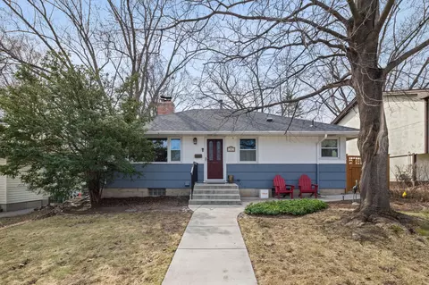 15 E 68th St, Richfield, MN 55423