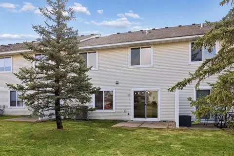 Exterior - 1715 Talon Trl, Eagan, MN 55122 photo 2 of 4