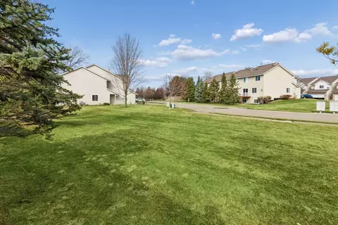 Exterior - 1715 Talon Trl, Eagan, MN 55122 photo 4 of 4