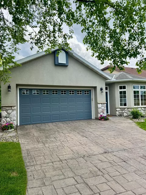37 Portage Trl, Sauk Rapids, MN 56379