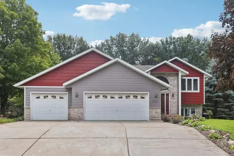 212 Greenbriar Ln, Buffalo, MN 55313