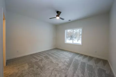 Bedroom - 4680 Cedar Scenic Rd, Baxter, MN 56425 photo 1 of 6