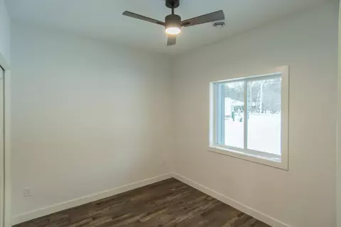 Bedroom - 4680 Cedar Scenic Rd, Baxter, MN 56425 photo 5 of 6