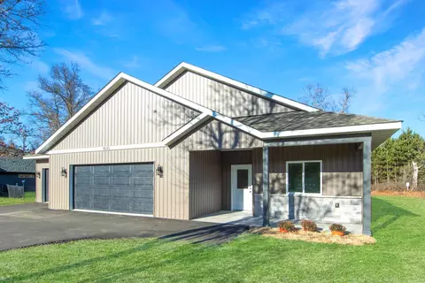 Exterior - 4680 Cedar Scenic Rd, Baxter, MN 56425 photo 3 of 6