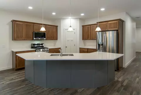 Kitchen - 4680 Cedar Scenic Rd, Baxter, MN 56425 photo 1 of 13