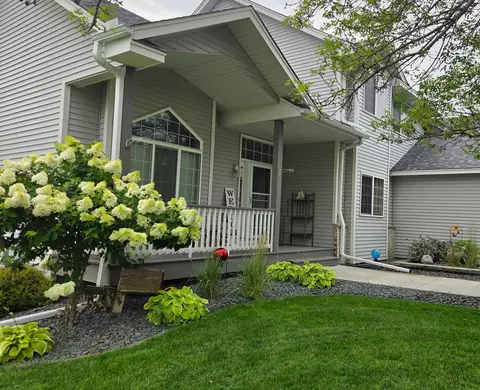 14418 Iodine St NW, Anoka, MN 55303