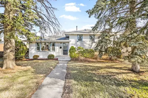 703 Mississippi St NE, Fridley, MN 55432