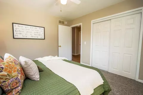 Bedroom - 303 Grove St SE, Mapleton, MN 56065 photo 4 of 6
