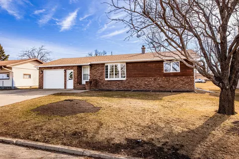 Exterior - 305 Webster St, Lisbon, ND 58054 photo 2 of 8