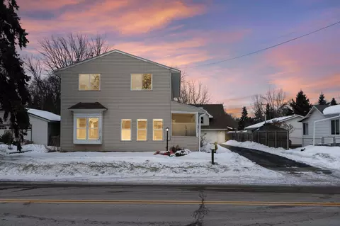 1961 9th St, White Bear Lake, MN 55110