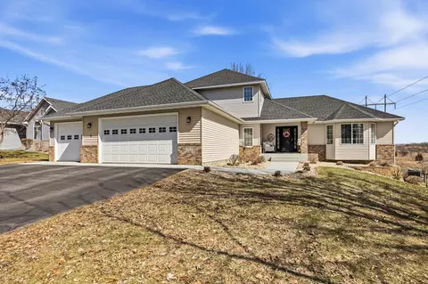 2418 18th Ave SE, Saint Cloud, MN 56304