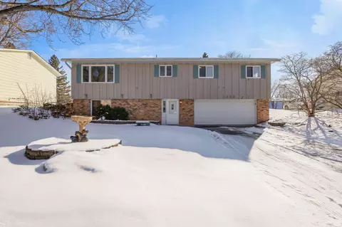 1335 15th St W, Hastings, MN 55033