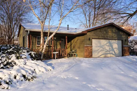 2808 81st Ave N, Brooklyn Park, MN 55444