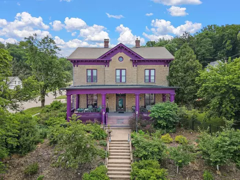 1105 W 4th St, Red Wing, MN 55066