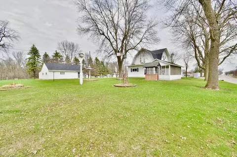 140 1st Ave N, Brownton, MN 55312