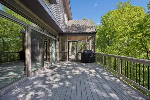 6565 Cherokee Trl W, Eden Prairie, MN 55344