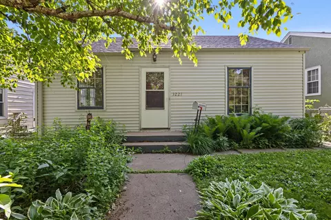 3227 Fillmore St NE, Minneapolis, MN 55418