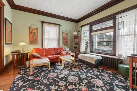 Living - 401 5th Ave S, Saint Cloud, MN 56301 photo 2 of 6