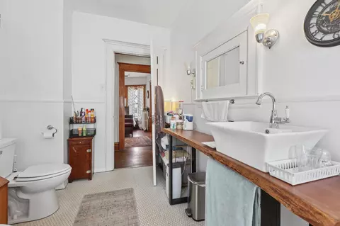 Bath - 401 5th Ave S, Saint Cloud, MN 56301 photo 5 of 5