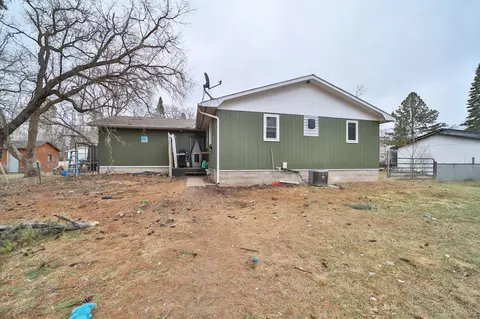 Exterior - 633 3rd St N, Pine River, MN 56474 photo 3 of 3